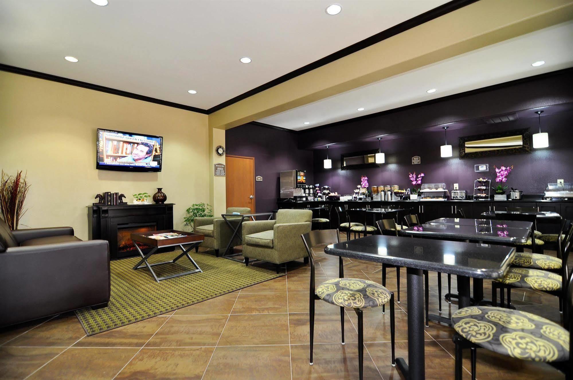 Best Western Giddings Inn & Suites Restaurant photo